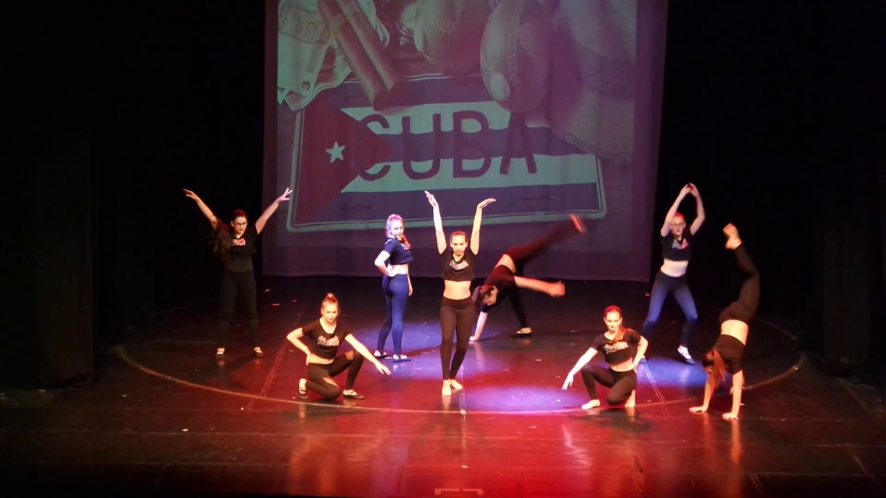 Cuba koreográfia a 'Villejuif-Dunaújváros' francia-magyar táncelőadáson